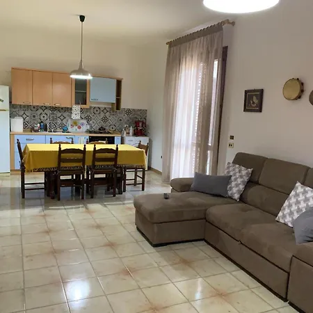 Casa Vacanze Bascetta بيت للعطل *